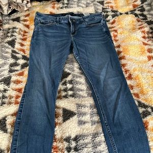 Hollister Jean 7s w28 l28